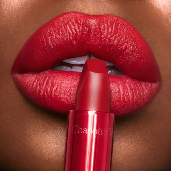 037_220140_HOLLYWOOD-PINK-REDS_CUL_LIPSTICK_HOLLYWOOD_VIXEN_DEEP_RJ_2308.webp