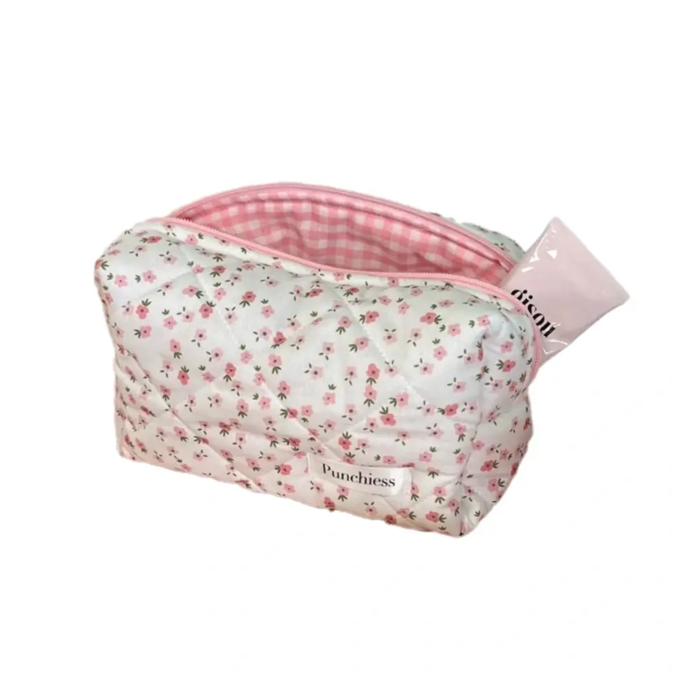 Punchiess
 Ditsy Floral Makeup Bag

