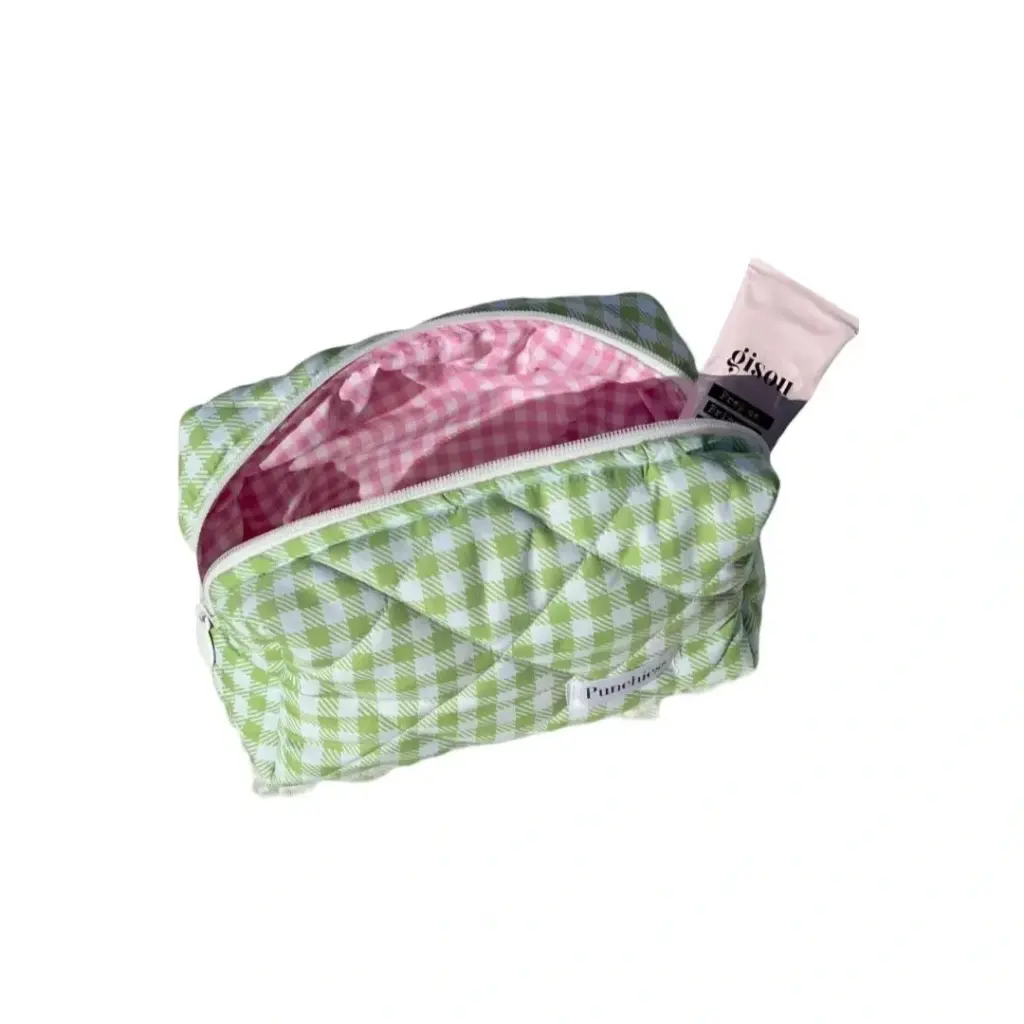 Punchiess

Pistachio Green Checkered Makeup Bag

