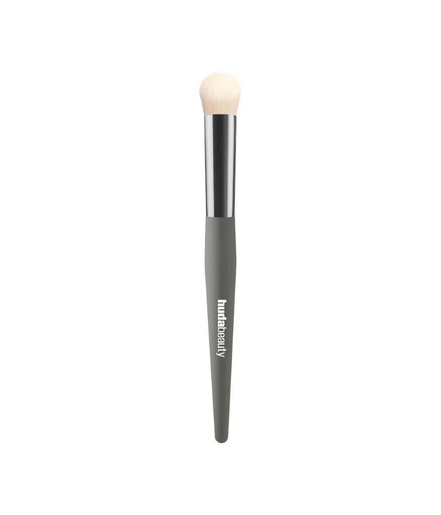 HUDA beauty UNDEREYE BUFF BRUSH