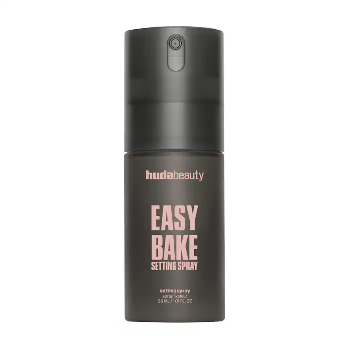 HUDA BEAUTY  Easy Bake Blurring Setting Spray with 16-Hour Wear 